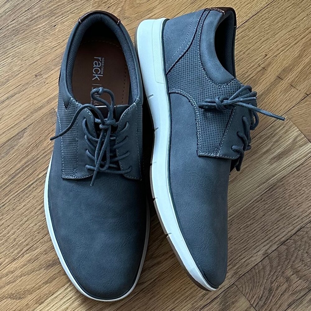 NWT Nordstrom Rack Men's Lace Up Shoes in Size 11